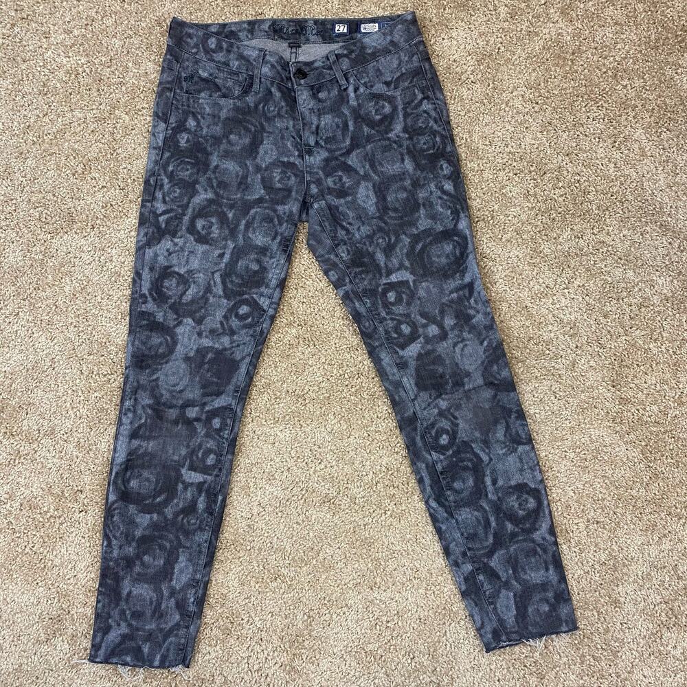 Miss Me Black Floral Skinny Raw Hem Cropped Jeans Size 27